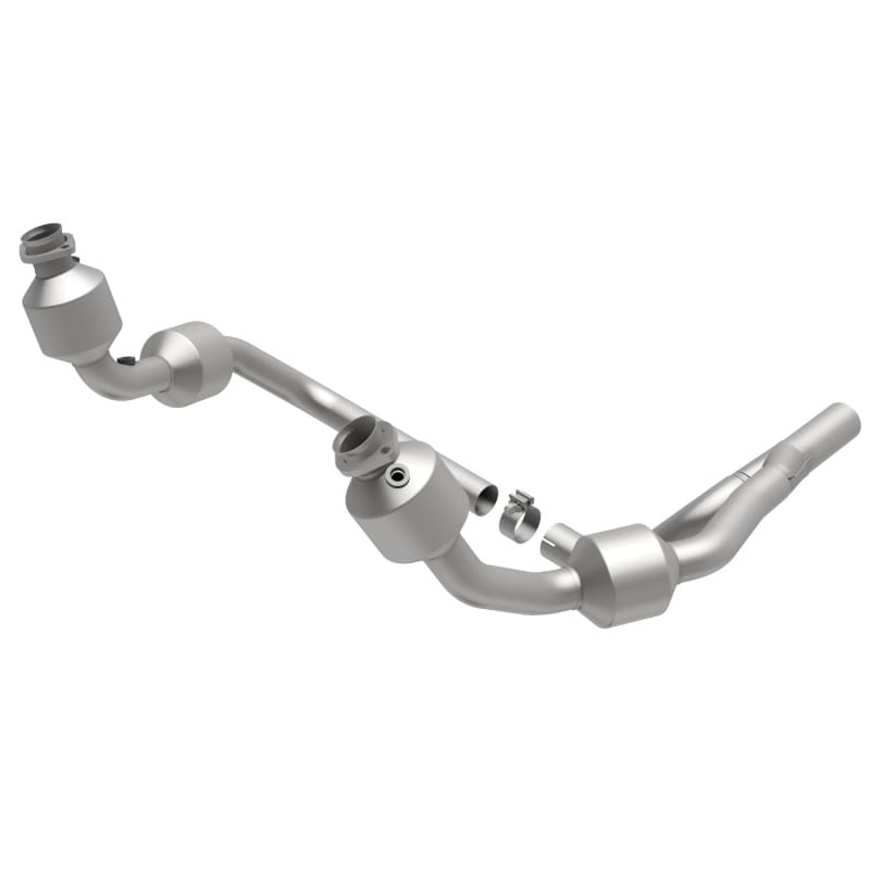 Magnaflow — OEM Grade Direct-Fit Catalytic Converter
