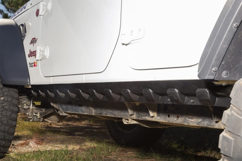 Rugged Ridge — BODY ARMOR-OFFROAD
Rocker Guard Kit