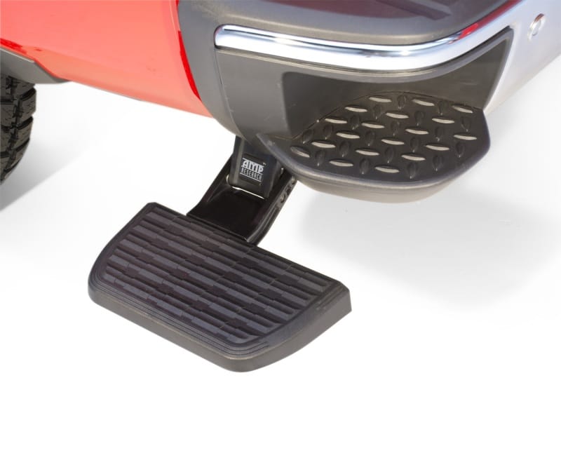 AMP Research — Bedstep Flp Dwn Bmpr Stp 14-18 Slv/Sra 1500, Incl 19 Limited/LD
BedStep®