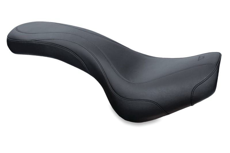 Mustang Motorcycle — Mustang 99-15 Yamaha Road Star 1600/1700 DayTripper 1PC Seat - Black
