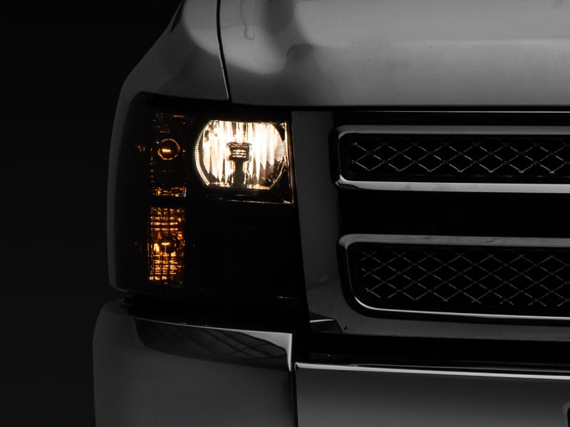Raxiom — Raxiom 07-14 Chevrolet Silverado 1500 HD Axial OEM RepHeadlights- Chrome Housing- Smoked Lens
Headlights