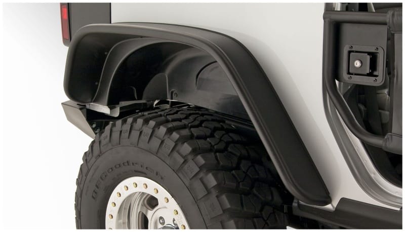 Bushwacker — Fender Flares Flat Style 2Pc Rear
Flat Style Fender Flares