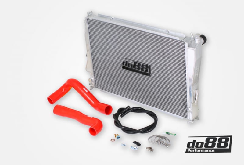 do88 — do88 00-06 BMW M3 (E46) Aluminum Radiator w/Red Hoses