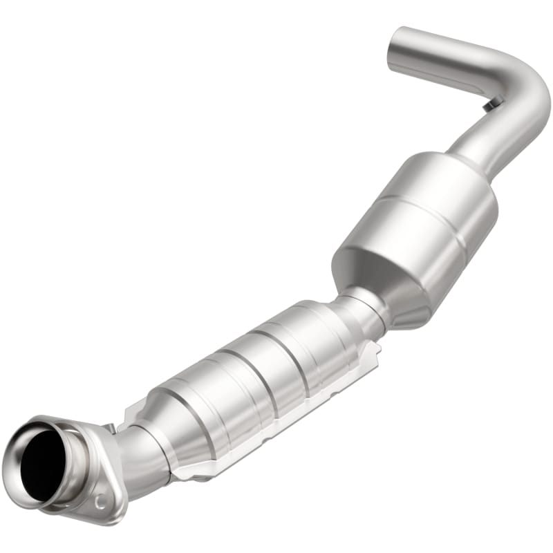Magnaflow — OEM Grade Direct-Fit Catalytic Converter