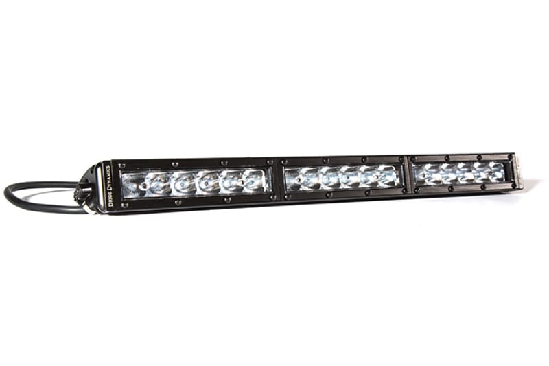 Diode Dynamics — Light bar featuring advanced TIR optics for high efficiency and focus.
