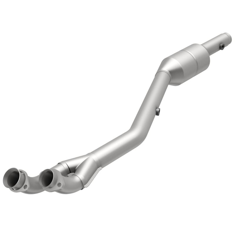 Magnaflow — OEM Grade Direct-Fit Catalytic Converter