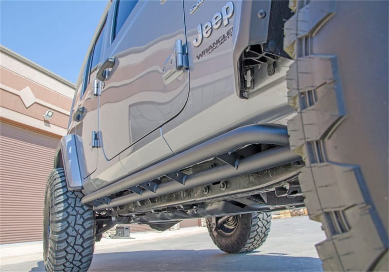 N-Fab — RKR Rails - Cab Len (2 Steps) - 20-25 Gladiator JT 4Dr - TX Blk
RKR Rails-Cab Len (2 Steps)-20-24 Gladiator JT 4Dr-TX Blk