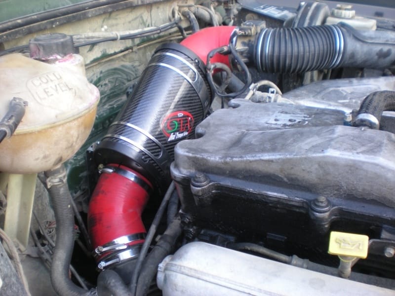 BMC — BMC 98-06 Land Rover Defender 2.5L TD5 Oval Trumpet Airbox Kit (Waterproof)
