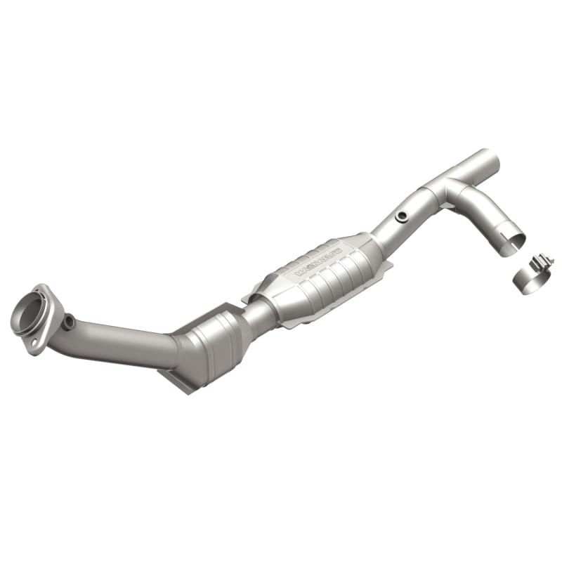 Magnaflow — OEM Grade Direct-Fit Catalytic Converter