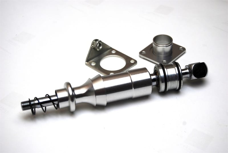 Fidanza — Up to 40% Reduction of Gear Throw
Offers a Sportier Feel
Short Throw Shifter