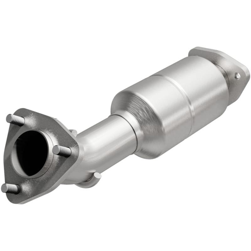 Magnaflow — OEM Grade Direct-Fit Catalytic Converter