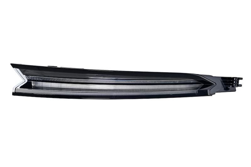 Hella — HELLA Tail Light Assembly 015386571