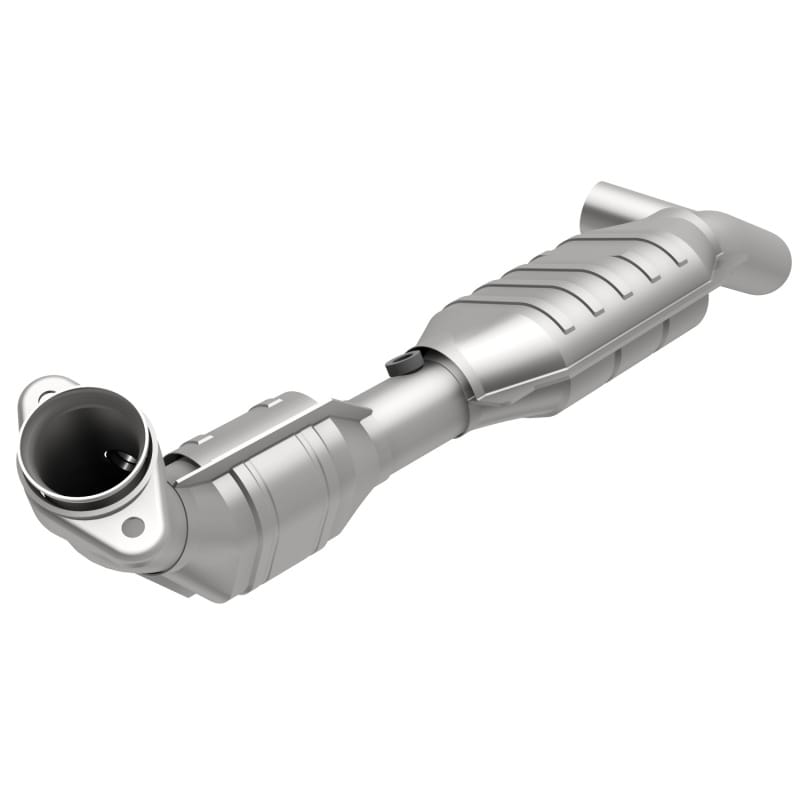 Magnaflow — OEM Grade Direct-Fit Catalytic Converter