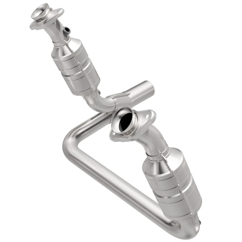 Magnaflow — OEM Grade Direct-Fit Catalytic Converter