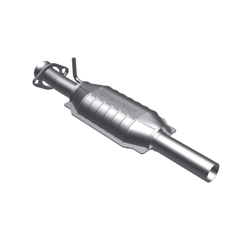 Magnaflow — Standard Grade Direct-Fit Catalytic Converter