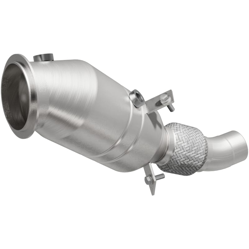 Magnaflow — OEM Grade Direct-Fit Catalytic Converter