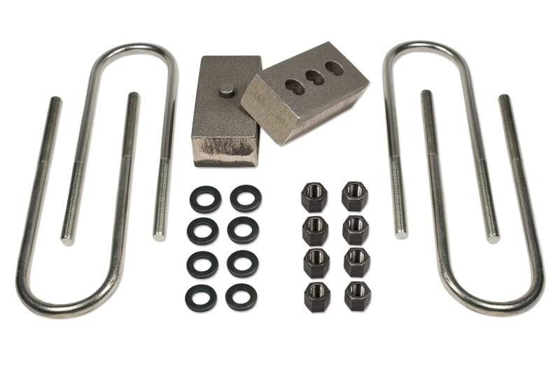 Tuff Country — 2003-2012 Dodge Ram 3500 4wd (w/3.5in. Rear axle)-2in. Rear Block/U-Bolt Kit