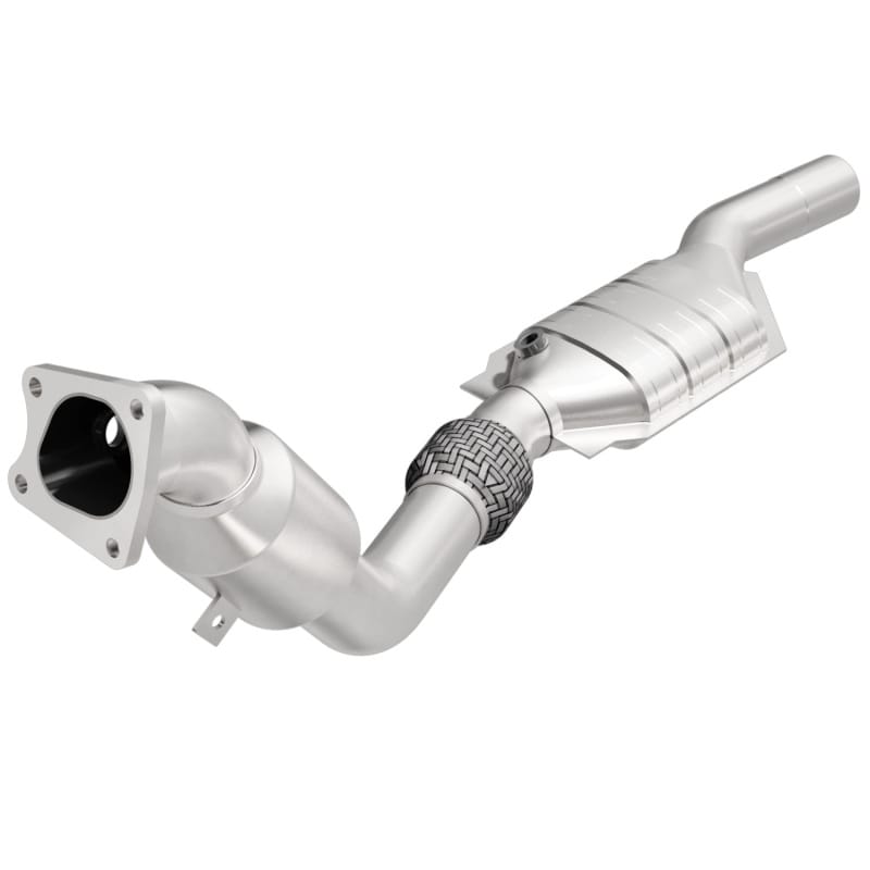 Magnaflow — OEM Grade Direct-Fit Catalytic Converter