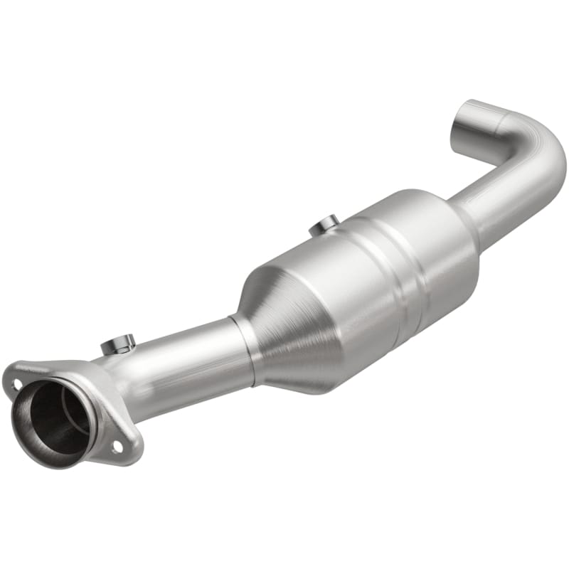 Magnaflow — OEM Grade Direct-Fit Catalytic Converter