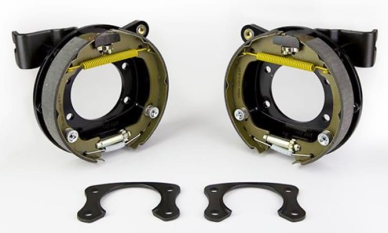 Wilwood — BRACKET KIT,DISC/DRUM,12 BOLT CHEVY,2.81 OFFSET,1PC .81 ROTOR,SPECIAL
