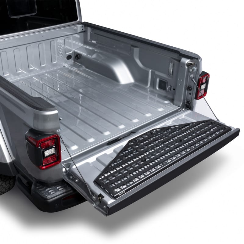 Putco — Putco 20-22 Jeep Gladiator Molle - Tailgate Panel