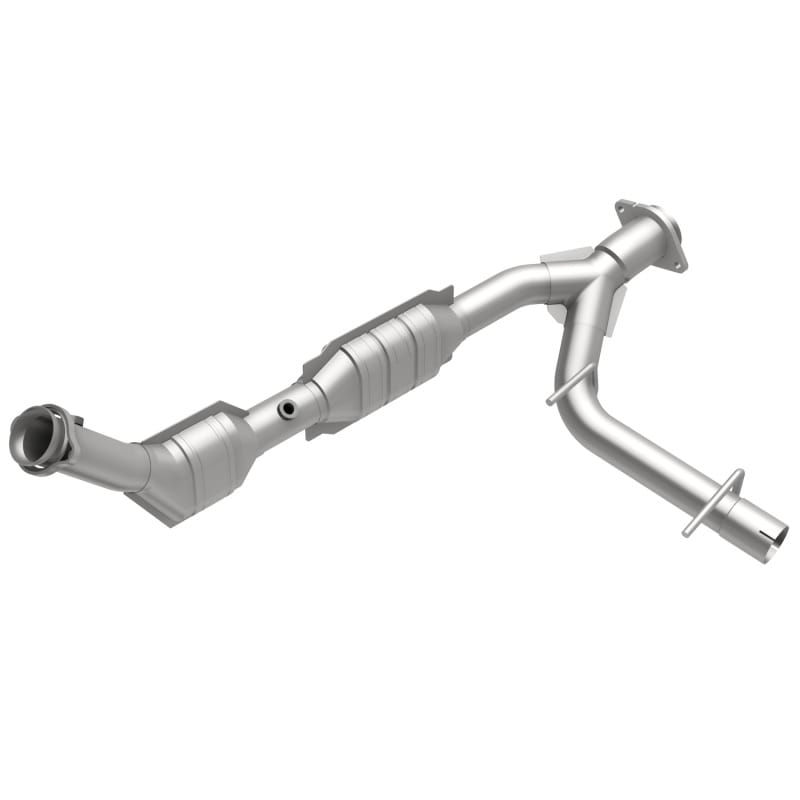 Magnaflow — OEM Grade Direct-Fit Catalytic Converter