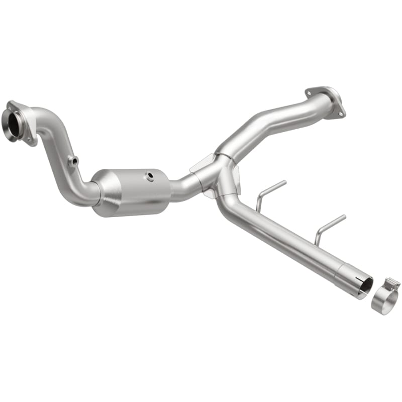 Magnaflow — OEM Grade Direct-Fit Catalytic Converter