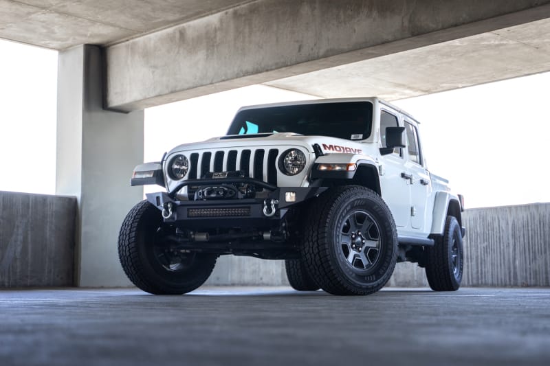 DV8 Offroad — Jeep Wrangler JL & Gladiator JT FS-7 Mid-Width Winch Front Bumper