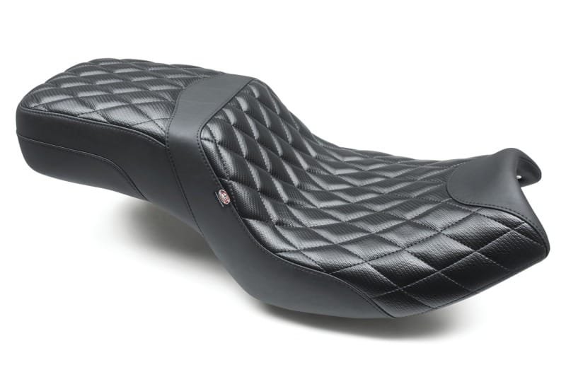 Mustang Motorcycle — Mustang 20-22 Indian Challenger Squareback 1PC Seat w/ Diamond Stitch - Black