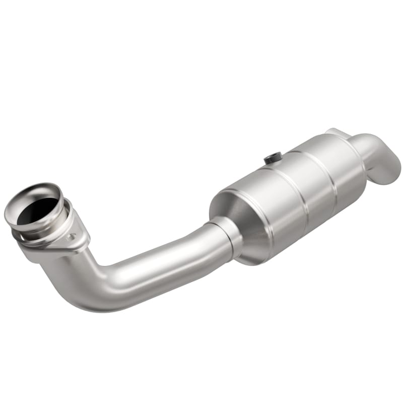 Magnaflow — OEM Grade Direct-Fit Catalytic Converter