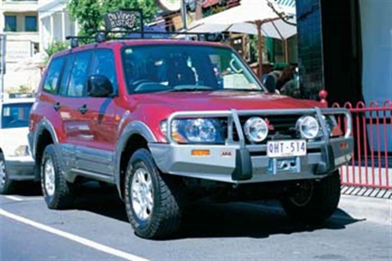ARB — ARB Bumper/Fitting Kit Bundle 3434050
Combination Bumper