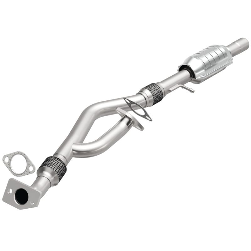 Magnaflow — OEM Grade Direct-Fit Catalytic Converter