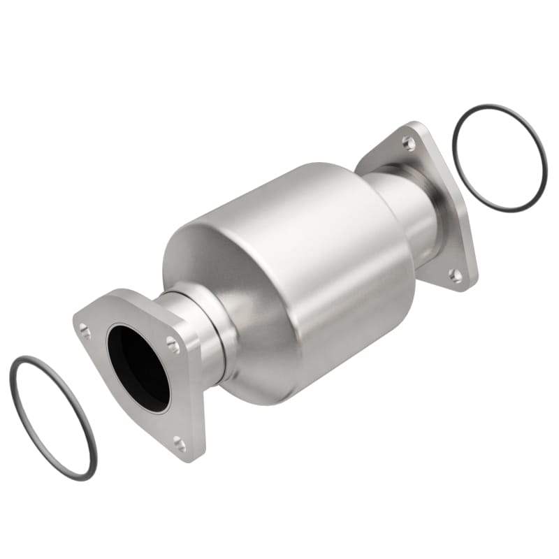 Magnaflow — OEM Grade Direct-Fit Catalytic Converter