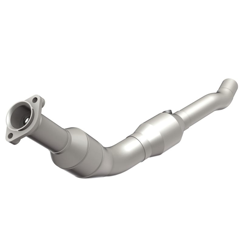 Magnaflow — OEM Grade Direct-Fit Catalytic Converter