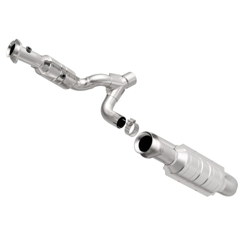 Magnaflow — OEM Grade Direct-Fit Catalytic Converter