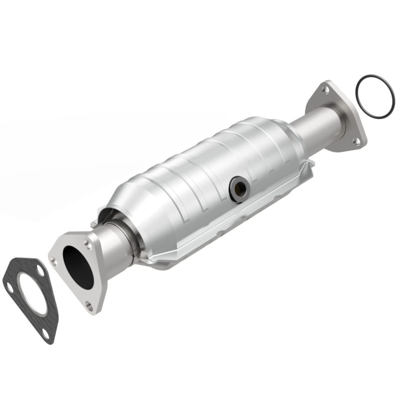 Magnaflow — OEM Grade Direct-Fit Catalytic Converter