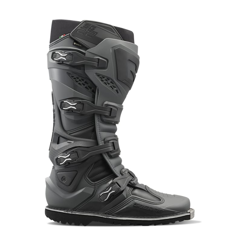 Gaerne — Gaerne SG22 Gore-Tex Enduro Boot Battleship Size - 13