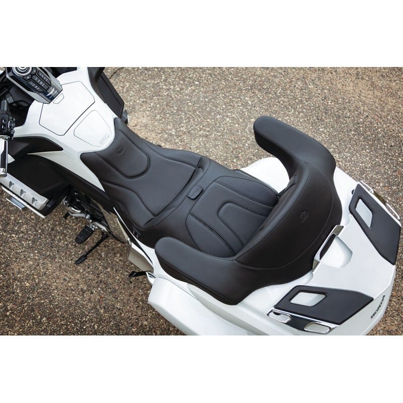 Mustang Motorcycle — Mustang 18-19 Honda Gold Wing GL1800 Standard Touring 1PC Seat w/ Driver Backrest - Black