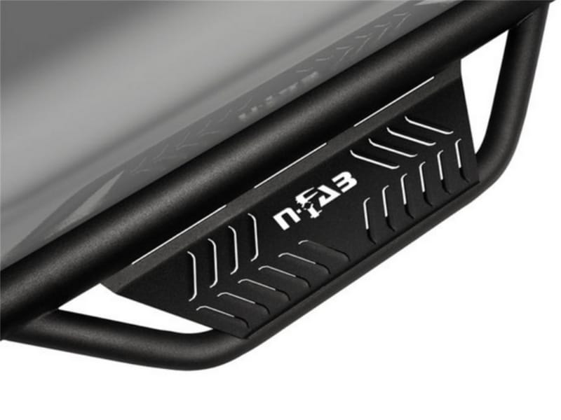N-Fab — Podium LG-W2W w/Bed Acs (3 Steps)-15.5-18 (19-23 Clc)Ram1500 6ft.4in.Quad-TX Blk
Podium LG - W2W w/Bed Acs (3 Steps) - 15.5-18 (19-23 Clc)Ram1500 6'4"Quad-TX Blk