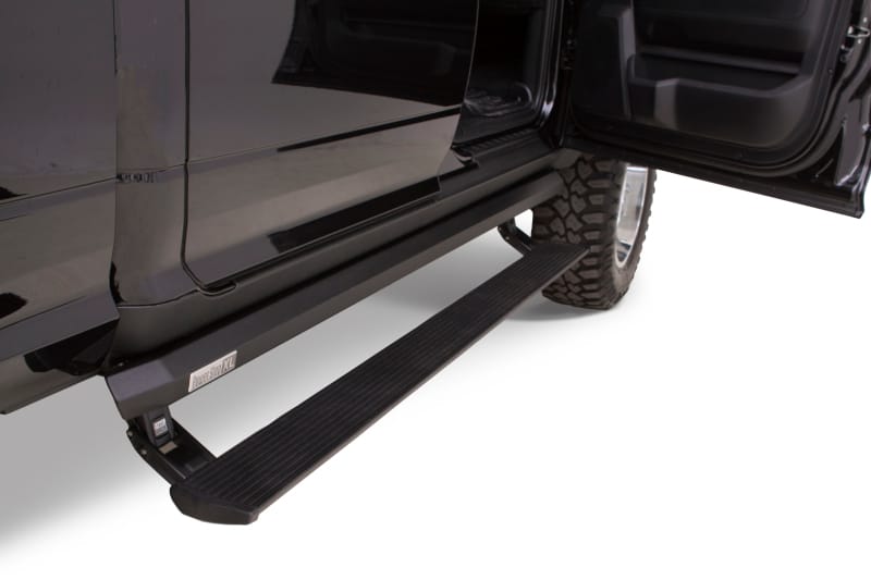 AMP Research — PowerStep XL 3" Adtl Drp, 18 Ram 1500(Incl 19-24 Clsc), 19-24 2500/3500 Crew Cab
PowerStep™ XL