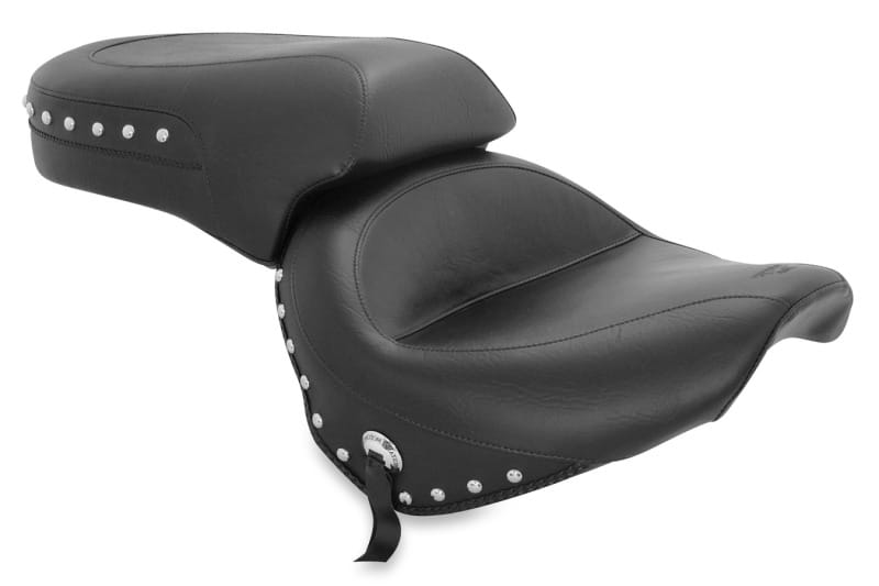Mustang Motorcycle — Mustang 98-16 Yamaha V-Star 650 Custom, 98-10 V-Star 650 Cl Touring 1PC Seat w/Studs - Black