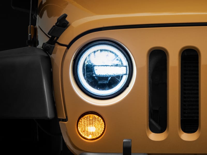 Raxiom — 7-Inch LED Headlights with Halos
Clear Lens