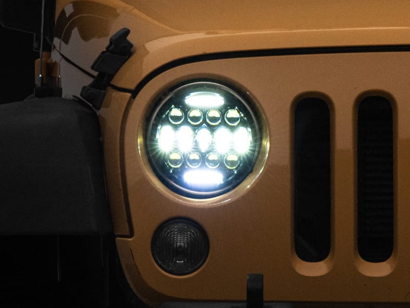 Raxiom — Axial Series 13-LED Headlights
Clear Lens