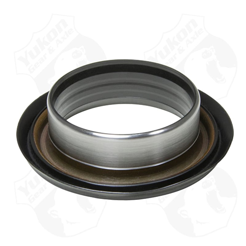 Yukon Gear & Axle — Adapter sleeve for GM 8.6in./9.5in. yokes to use triple lip pinion seal
Adapter sleeve for GM 8.6" & 9.5" yokes to use triple lip pinion seal 