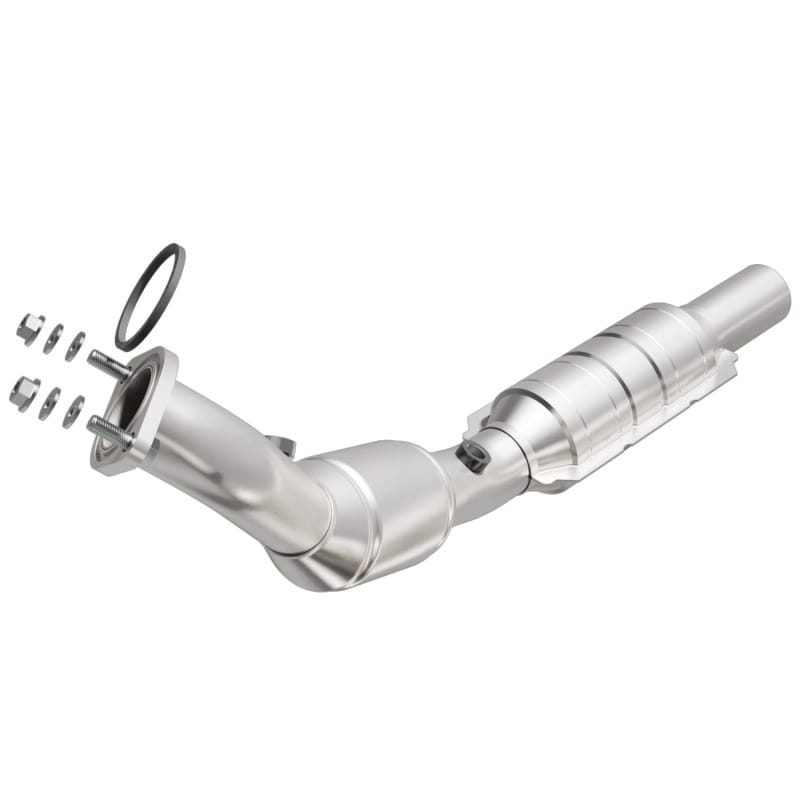 Magnaflow — OEM Grade Direct-Fit Catalytic Converter