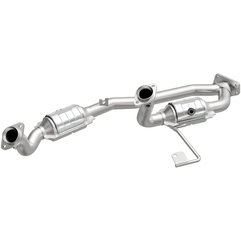 Magnaflow — OEM Grade Direct-Fit Catalytic Converter