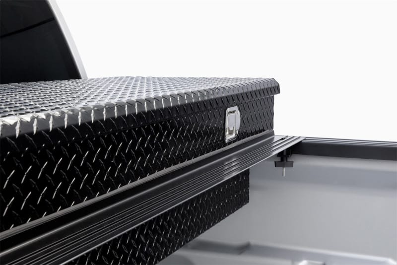 Extang — Trifecta Toolbox 2.0-15-22 Colorado/Canyon 6ft.2in.
Trifecta Toolbox 2.0 - 15-22 Colorado/Canyon 6'2"