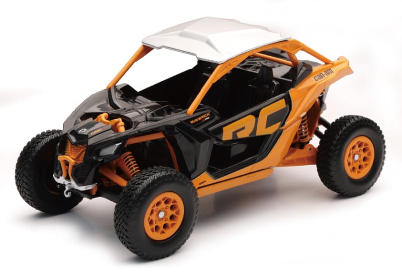 New Ray Toys — New Ray Toys Can-AM Maverick X3 X RC Turbo R72 (Black/Desert Tan)/ Scale - 1:18
