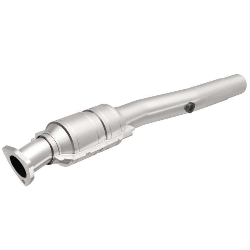Magnaflow — OEM Grade Direct-Fit Catalytic Converter