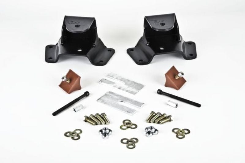 Belltech — HANGER KIT | 2 INCH DROP (FRONT HANGER) - 6752
2" Drop Leaf Spring Hanger Kit (Front Hanger)
